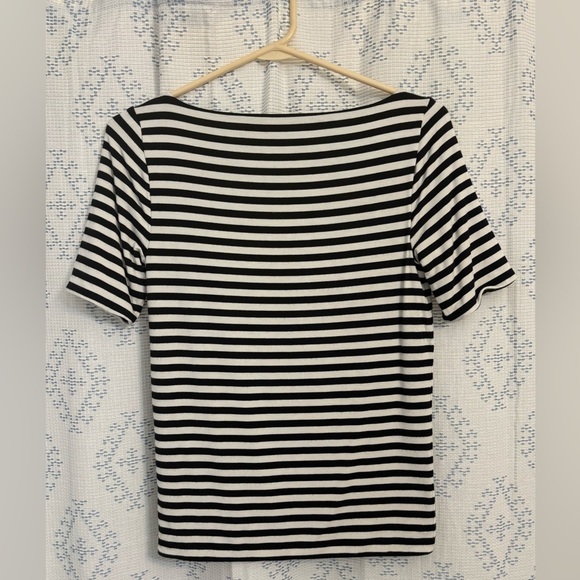 Timeless J. Crew Black and White Boatneck Tee - Picture 4 of 12